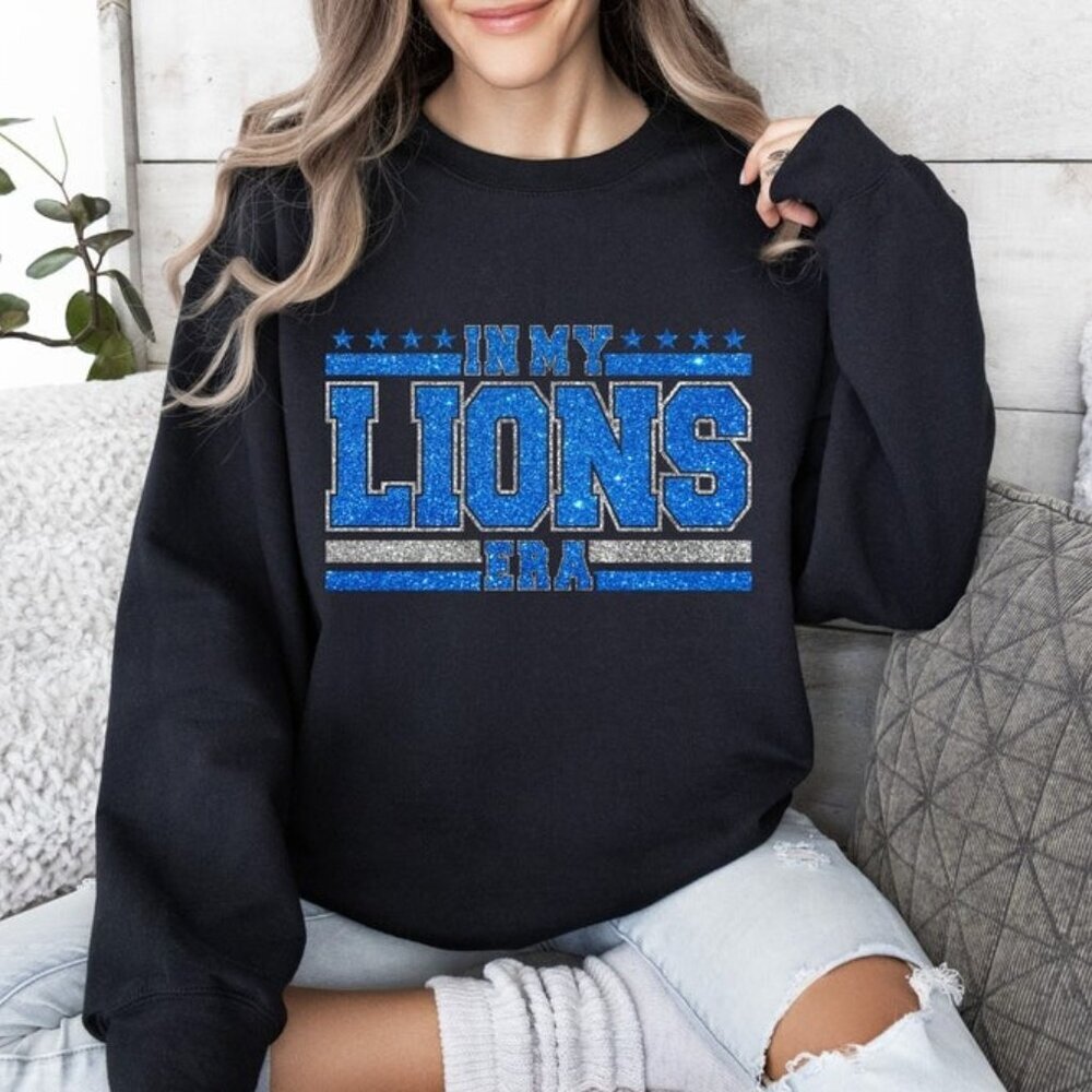 Detroit Lions Sweatshirt Retro Football Crewneck Vintage NFL Gift For Lions 05